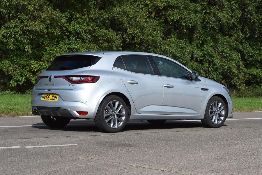  Renault Megane GT Line 2016 года  (UK) (фото 4 из 10)